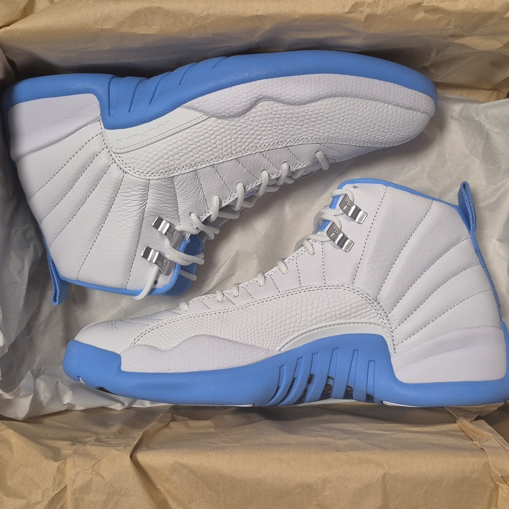 Air Jordan 12 Retro Melo University Blue M8 W9.5 NIB